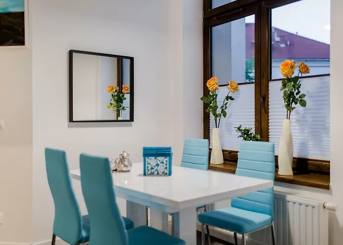 Kings Landing Апартаменты Краков